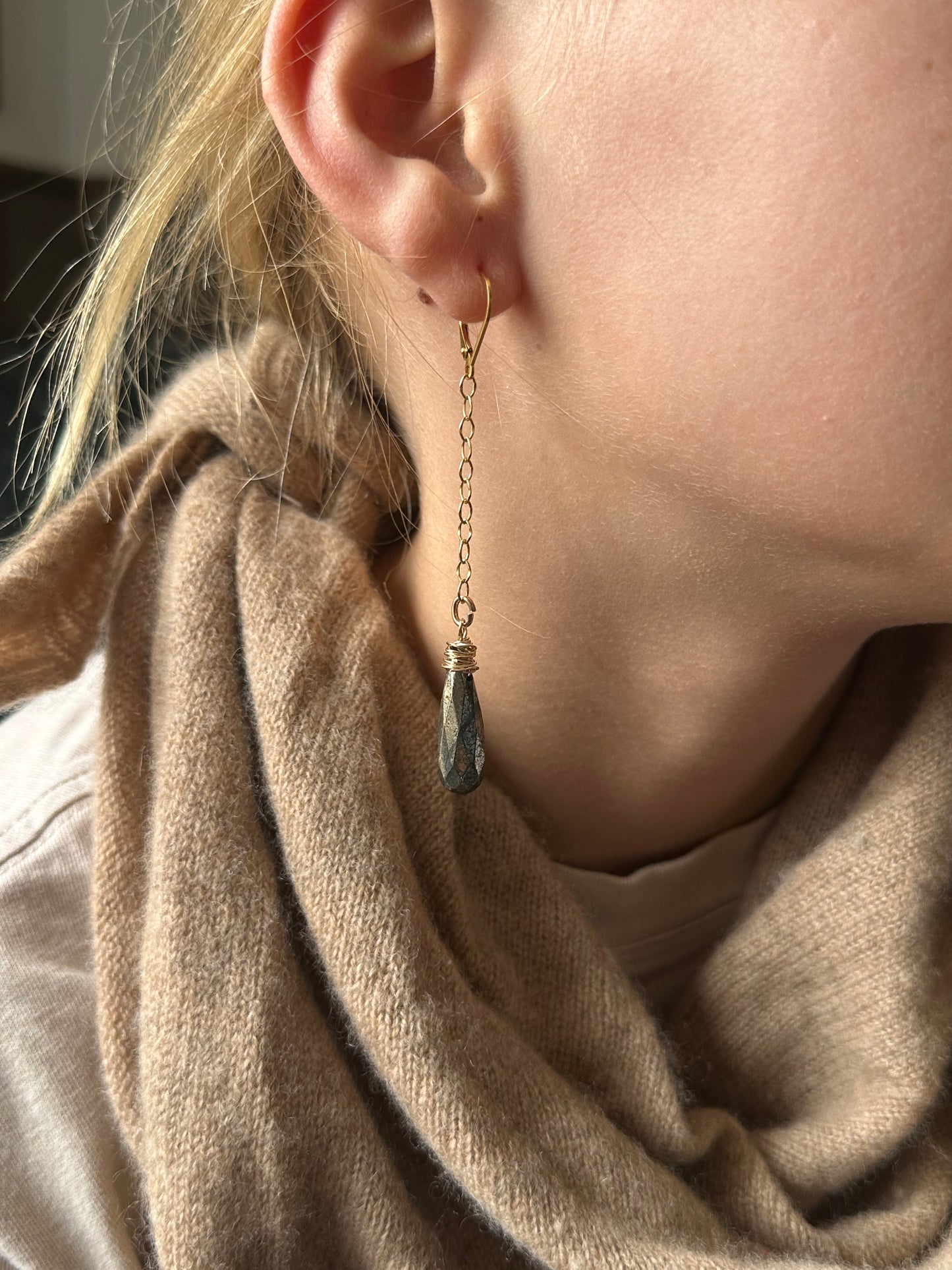Pyrite dangles