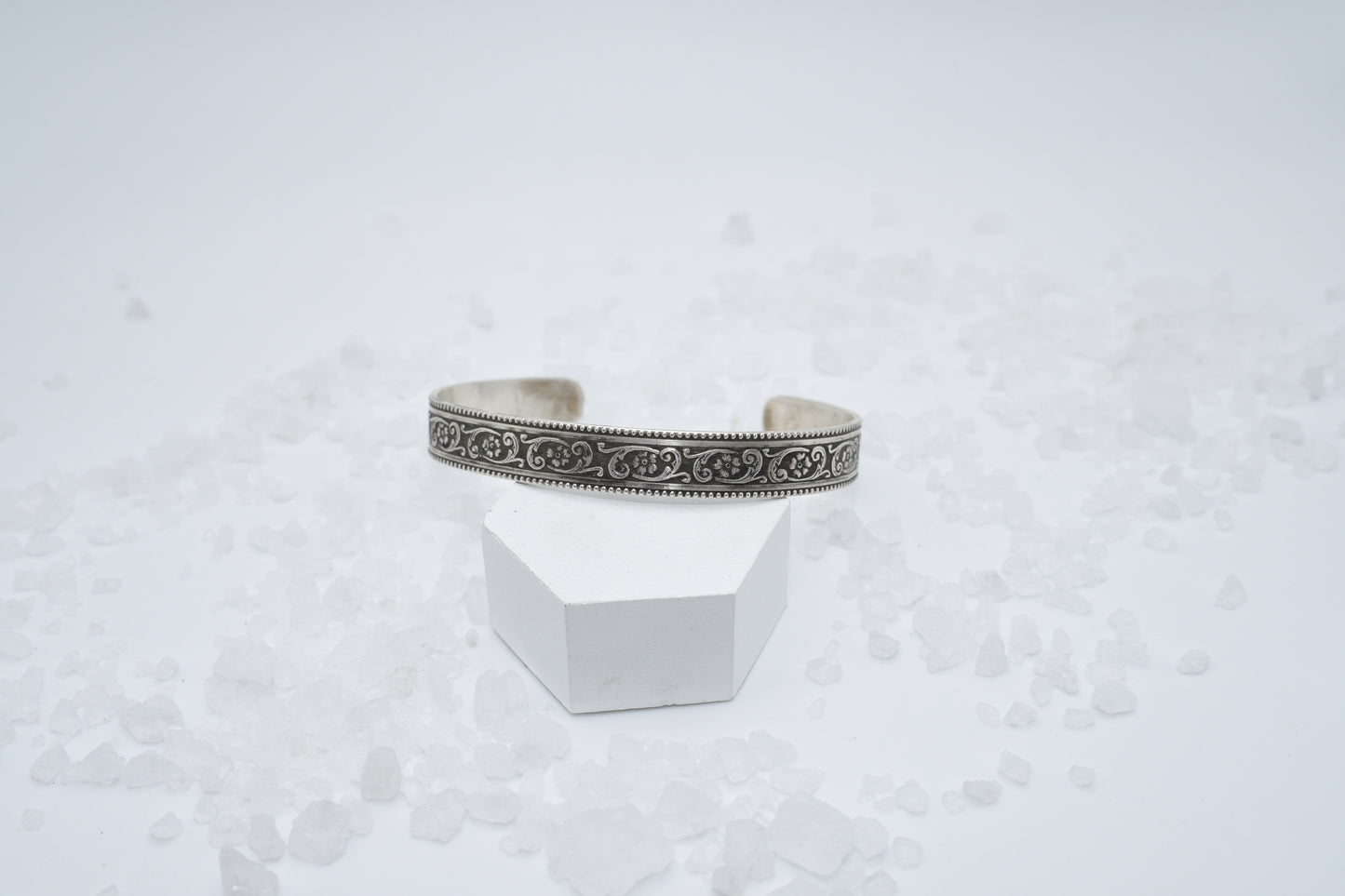 floral cuff