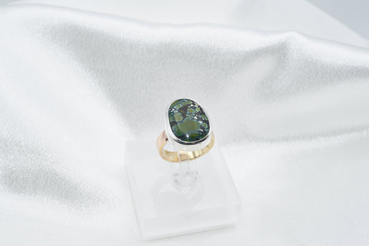 green turquoise on mixed metal size 7