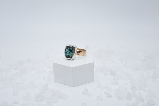 Turquoise in mixed metal size 6
