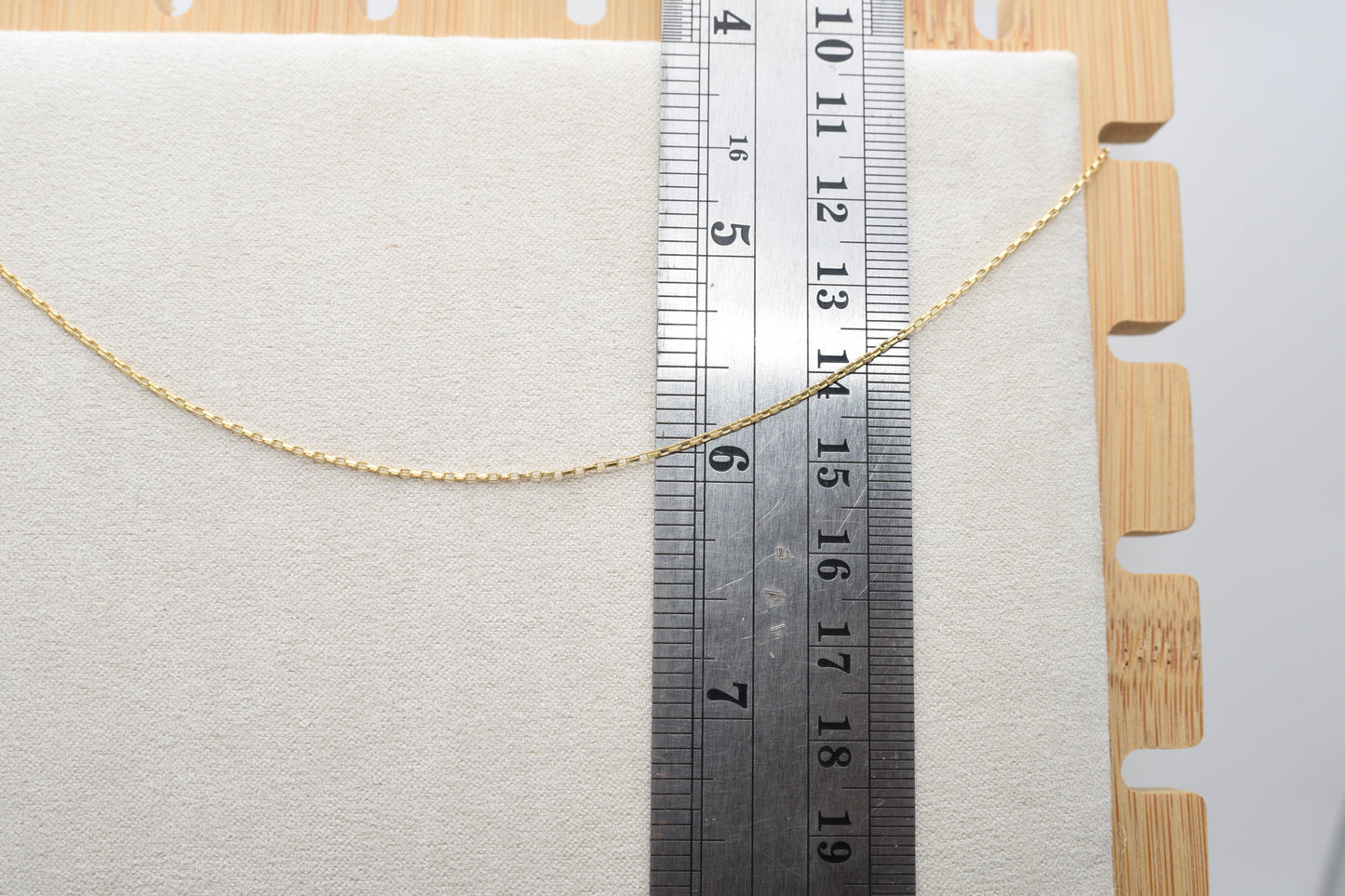 elongated oval rolo chain 16"