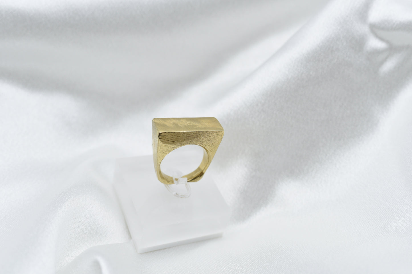 Gold bronze rectangle signet ring size 7