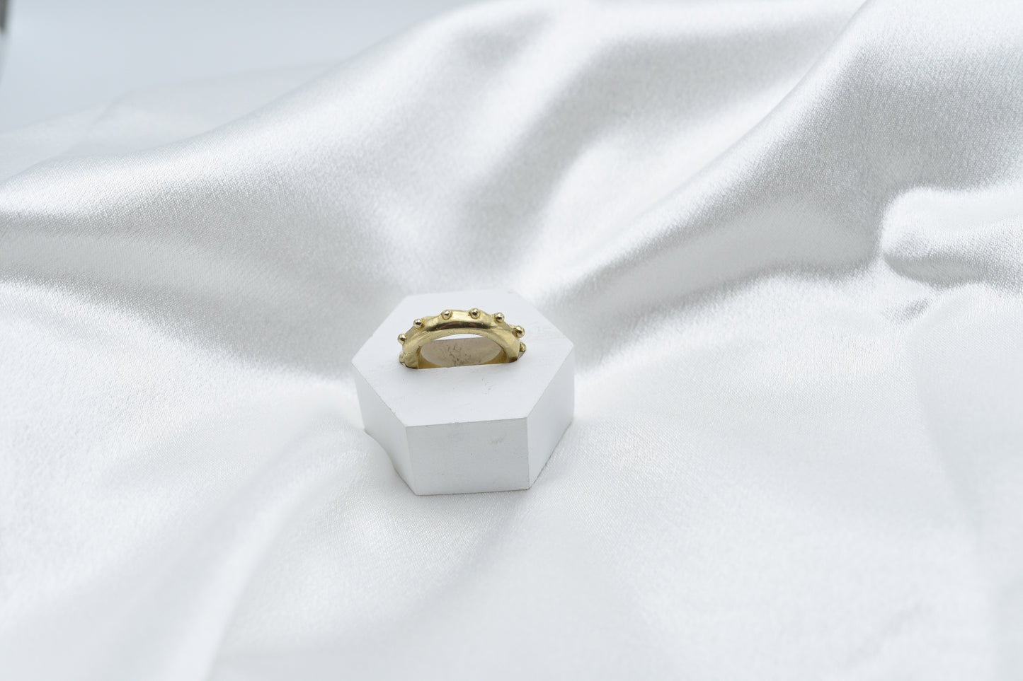 soft dot bronze band size 5