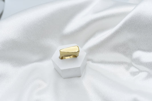 Triangle signet bronze ring size 7.25