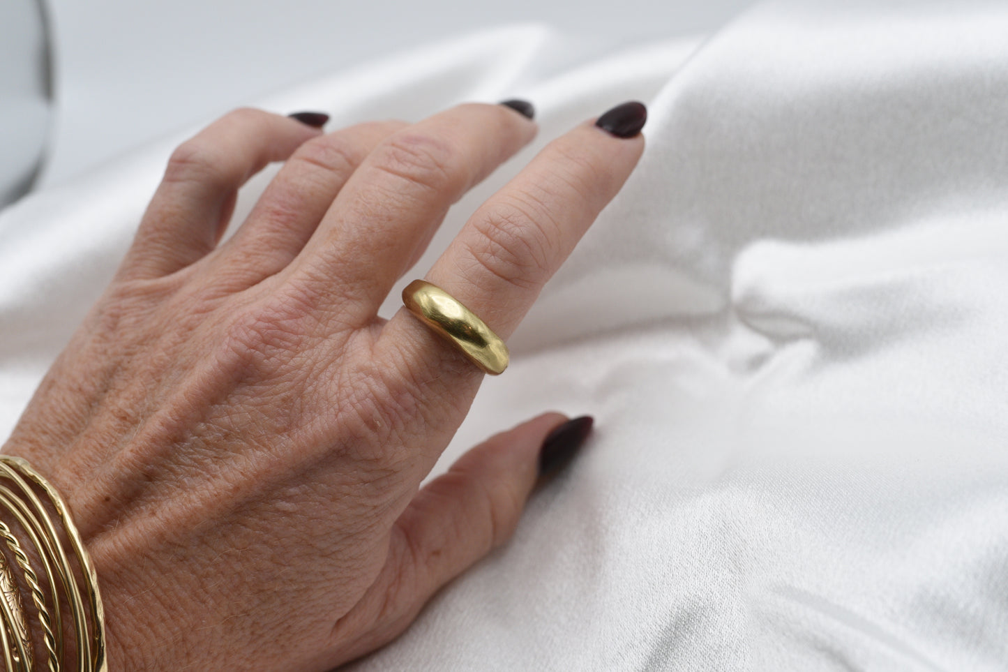 solid bronze ring size 8